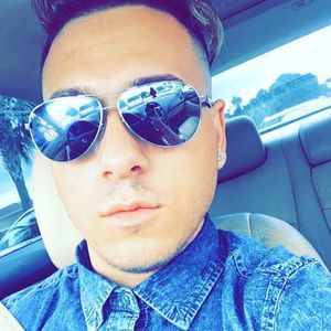 Meet your Posher, Tommy